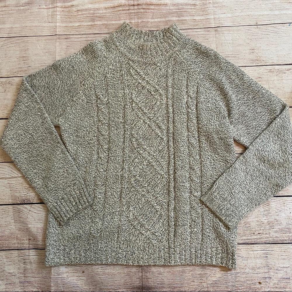 Debbie Morgan mock neck gray sweater M